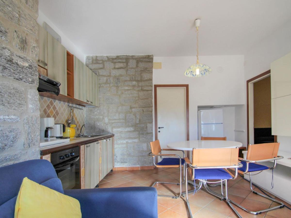 Apartment Residenza Agrifoglio-17 By Interhome Luino Luaran gambar