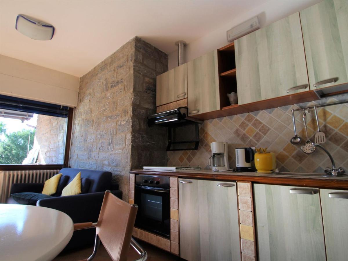 Apartment Residenza Agrifoglio-17 By Interhome Luino Luaran gambar